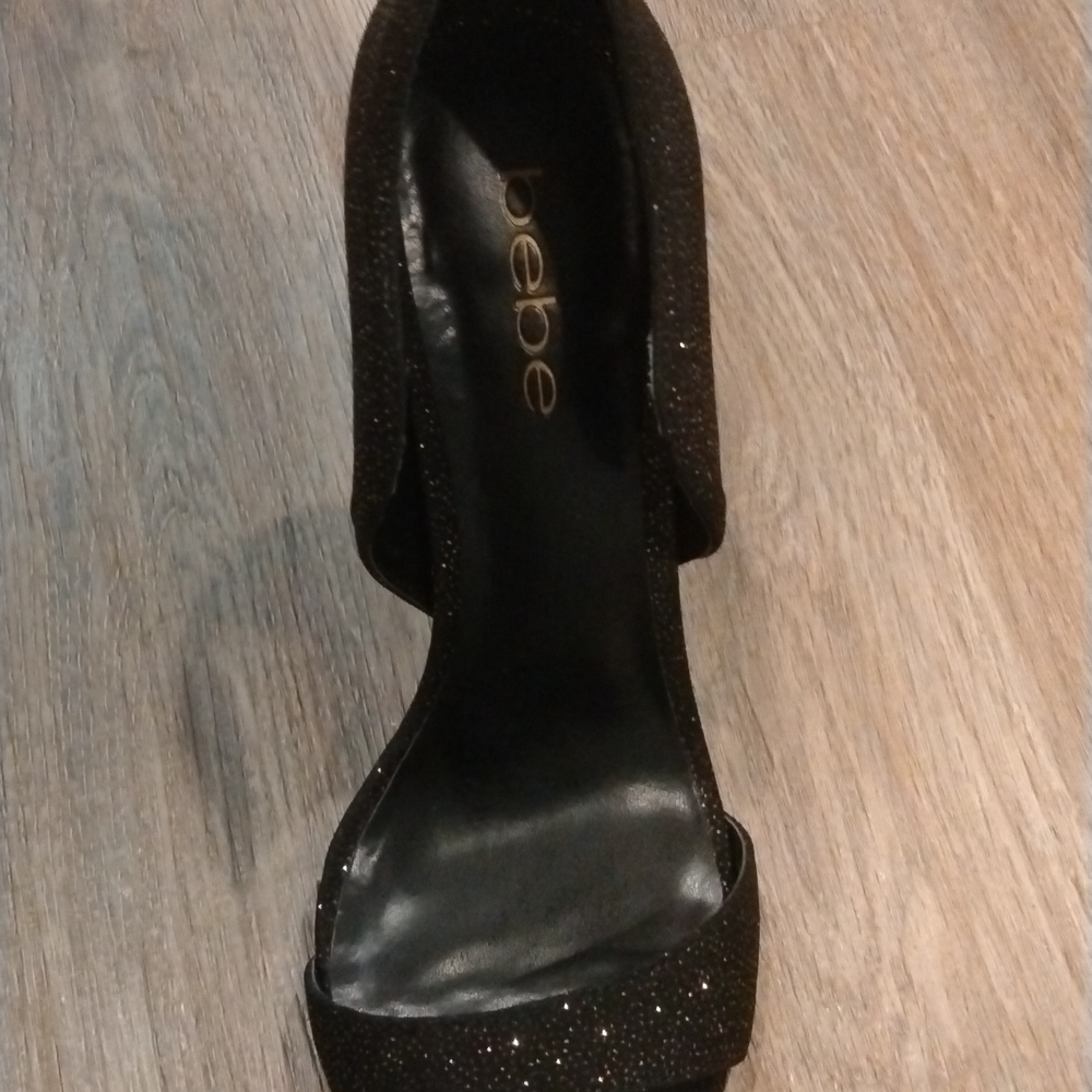 Bebe - Picture 5 of 6